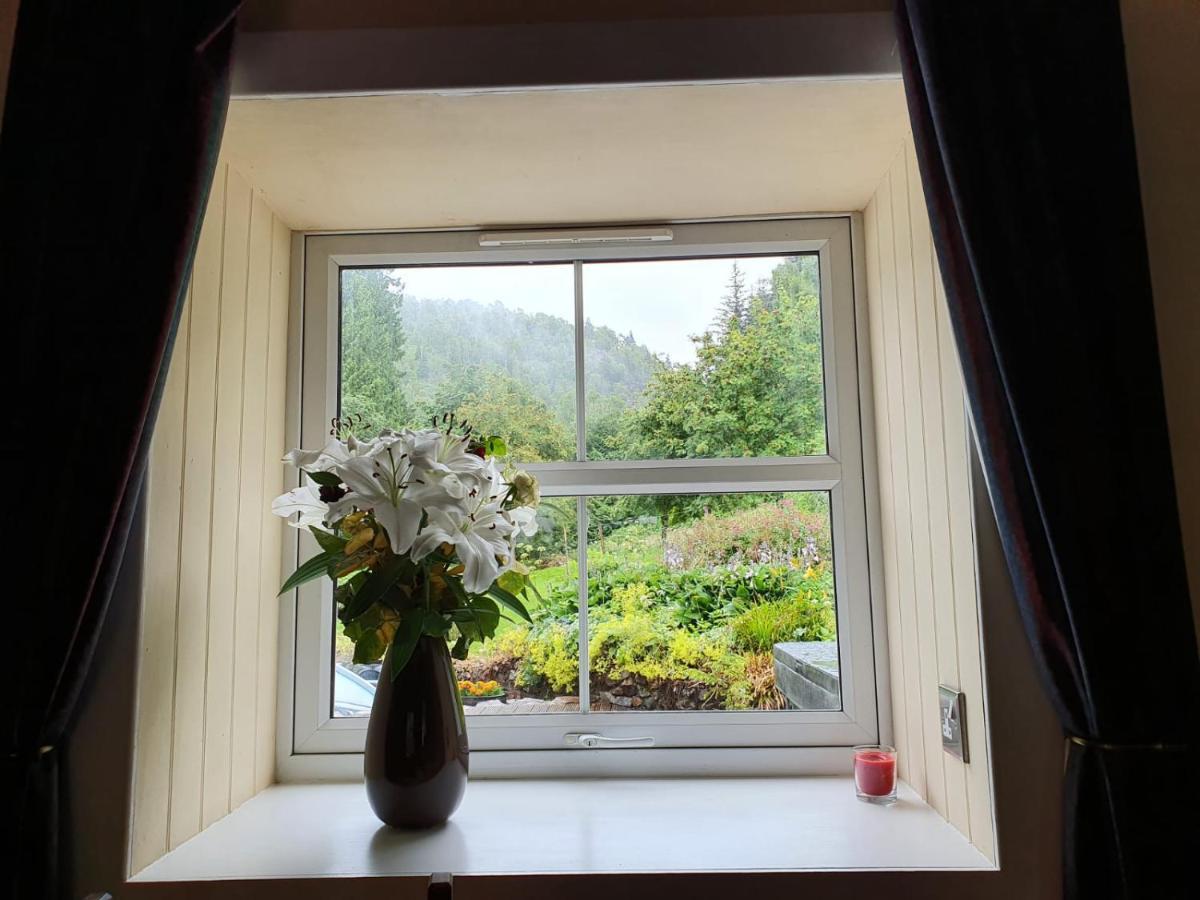 Foresters Lodge Bed And Breakfast, Near Loch Ness Inverfarigaig Екстериор снимка